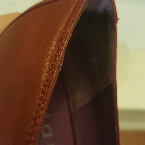 Shoes - Picture 4 of 7